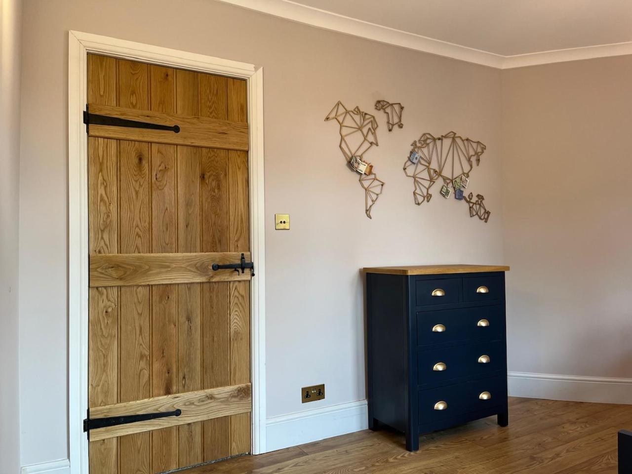 One Jubilee Cottages Shugborough Экстерьер фото